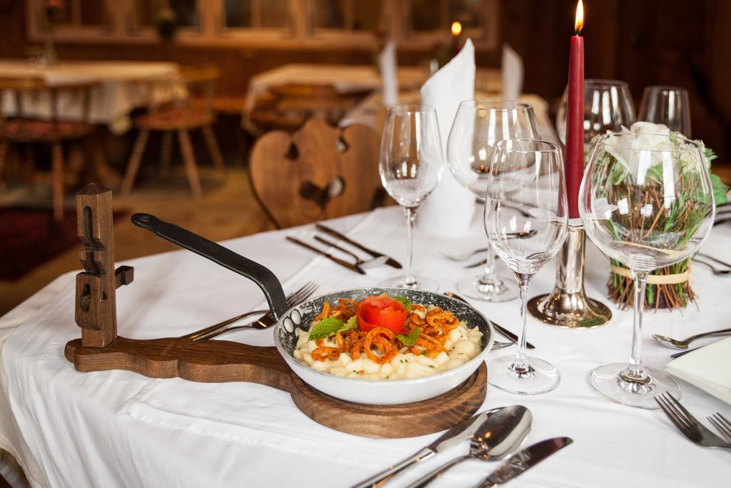 Bruecke Hotel Mayrhofen