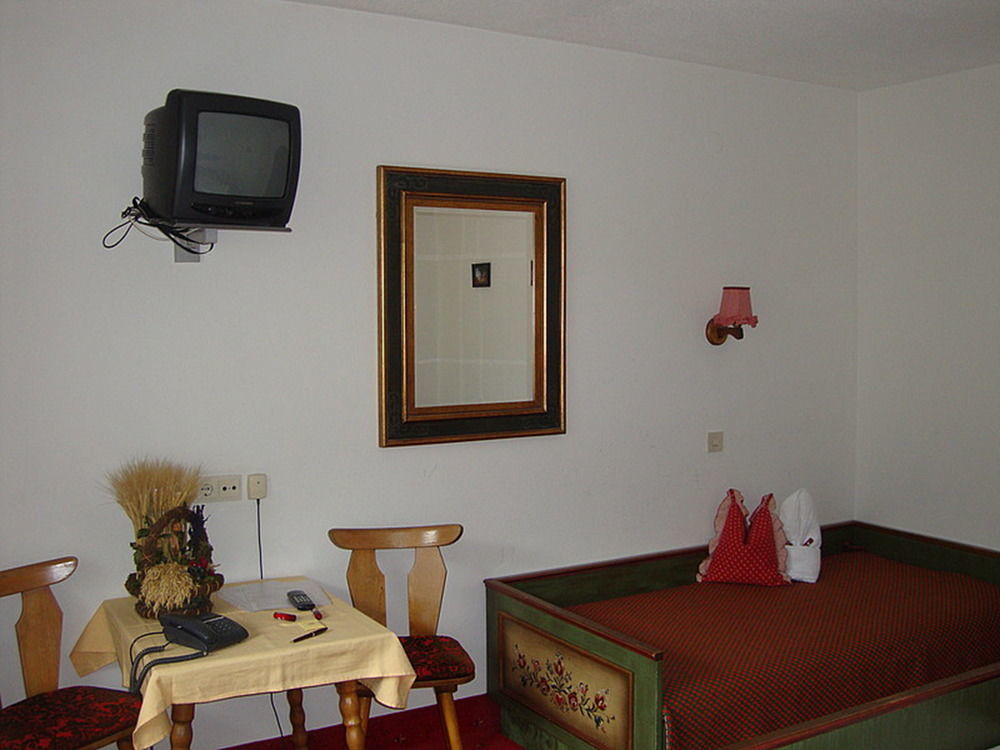 Hotel Bruecke